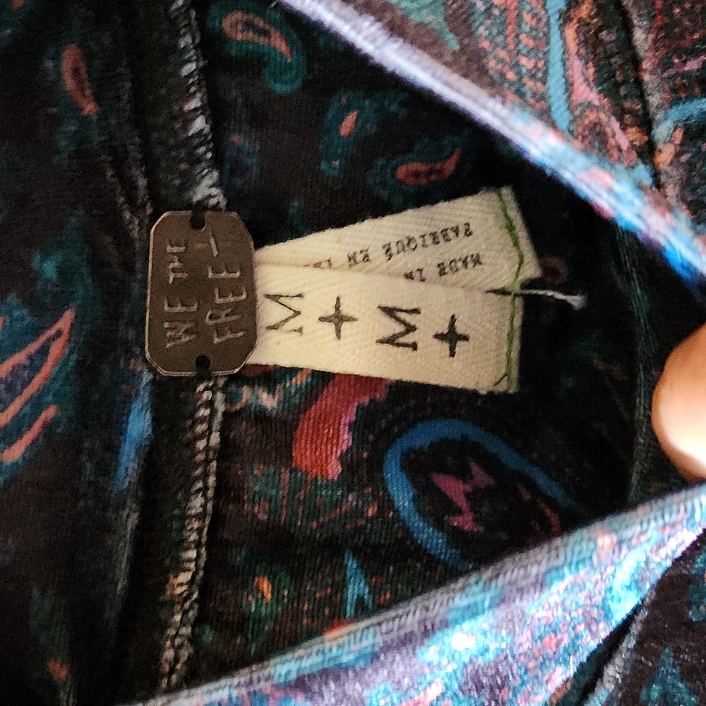 New Fabulous Free People Boho Top. - Picture 4 of 6